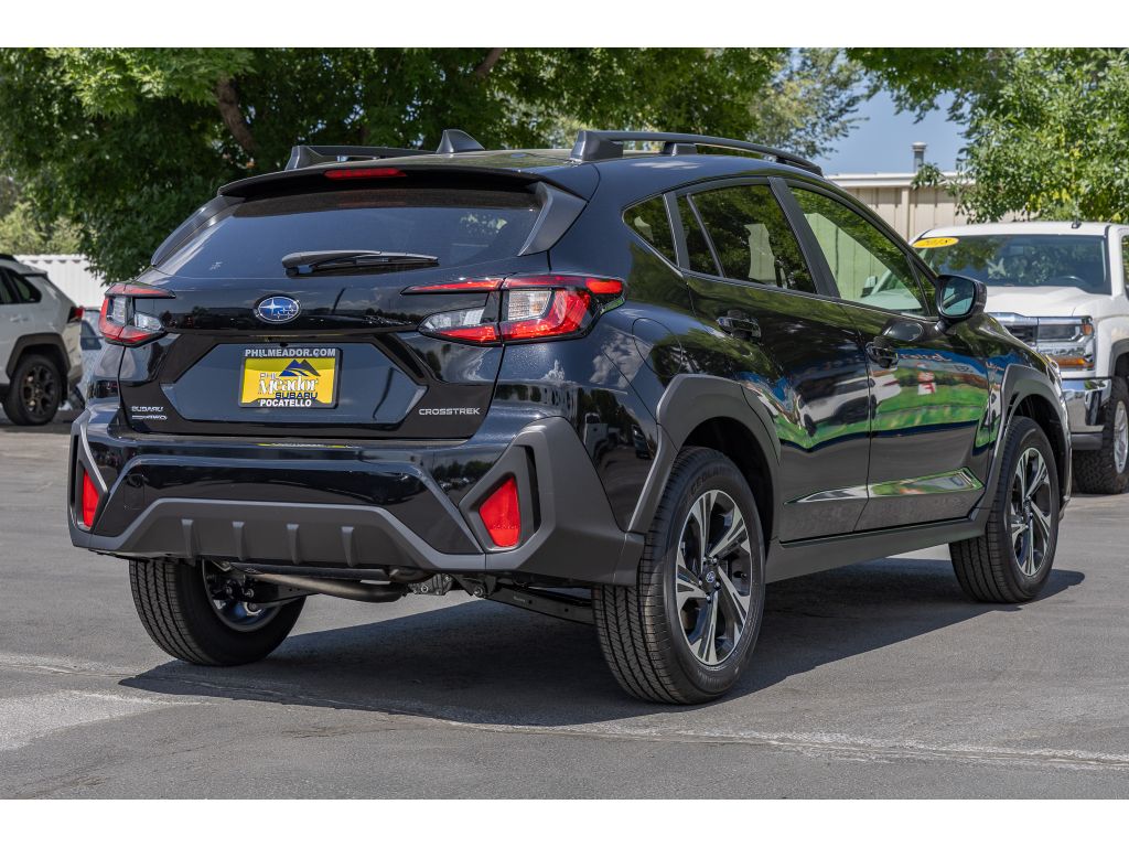 2025 Subaru Crosstrek Premium photo 3