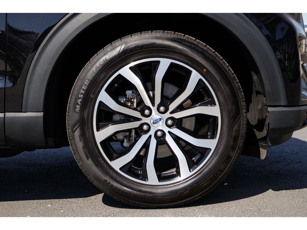 2025 Ford Explorer ST-LINE - Photo 9