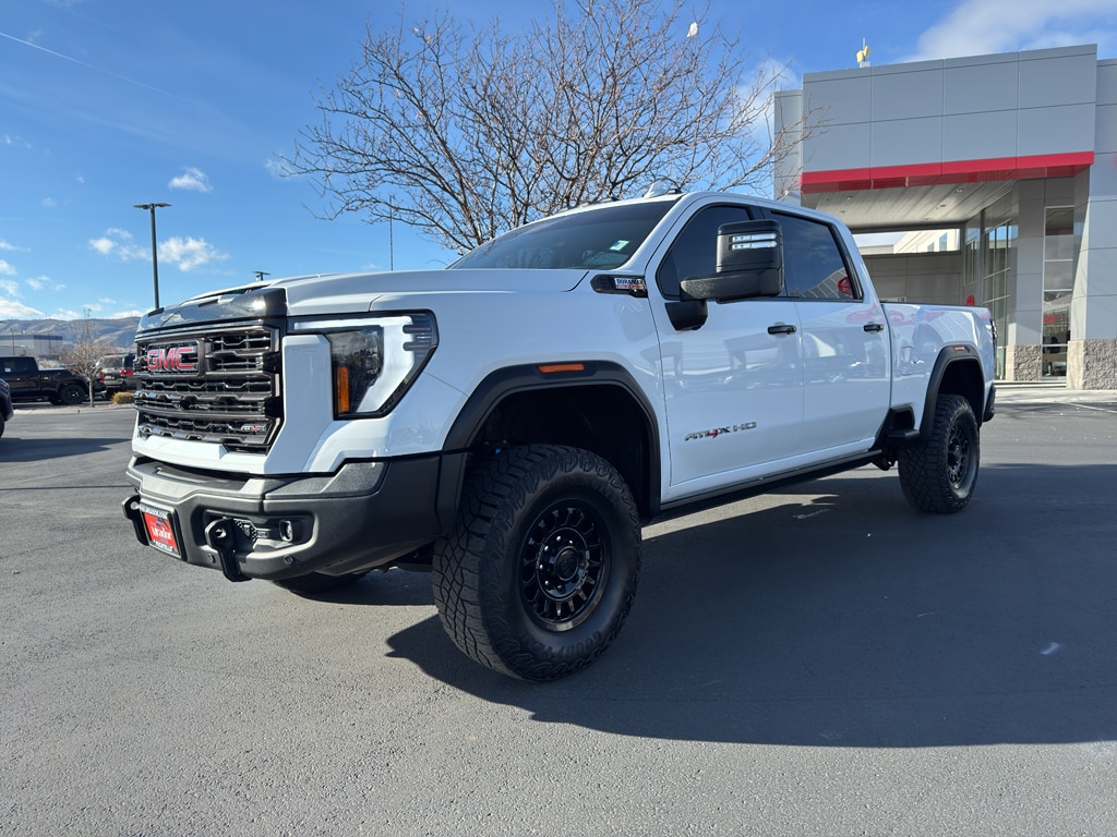 2024 Gmc Sierra HD AT4X photo 3