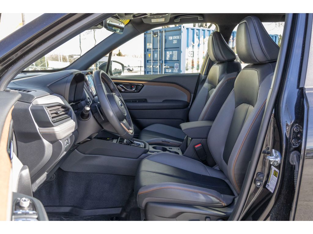 2025 Subaru Forester Sport - Photo 16