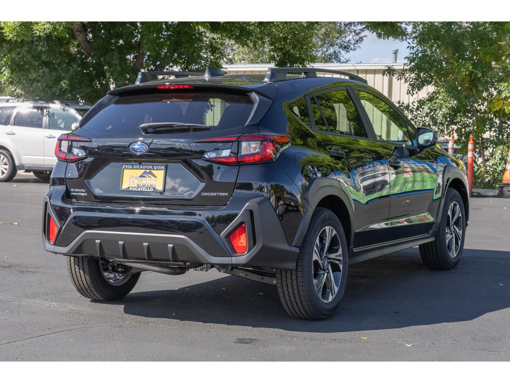 2025 Subaru Crosstrek Premium photo 3