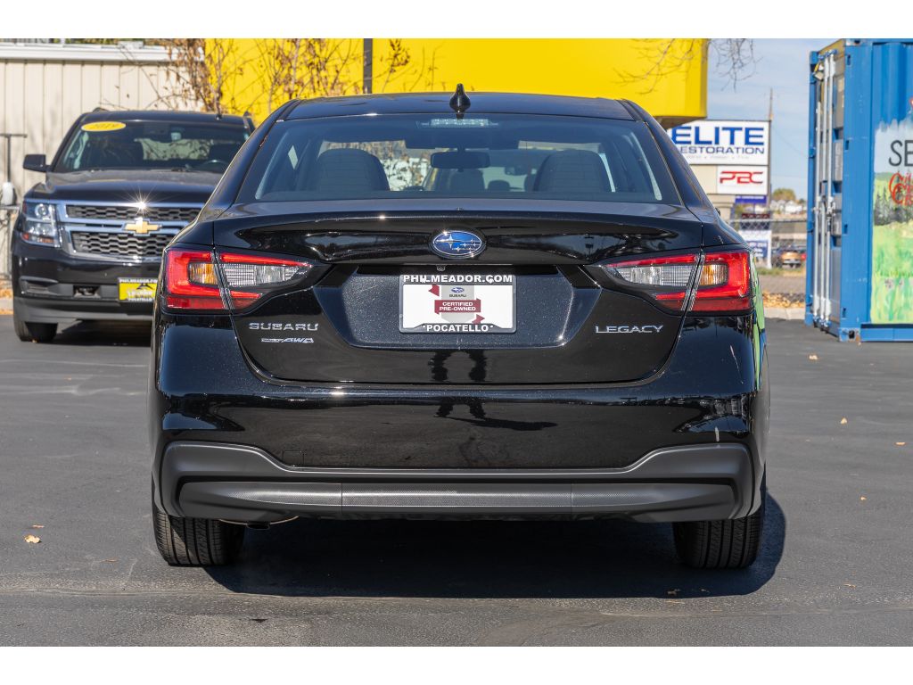 2025 Subaru Legacy Base photo 3