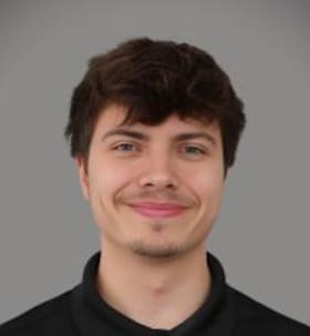 Staff member Ziven Christensen from 57f46e161126
