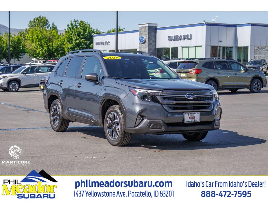 2025 Subaru Forester Premium's photo