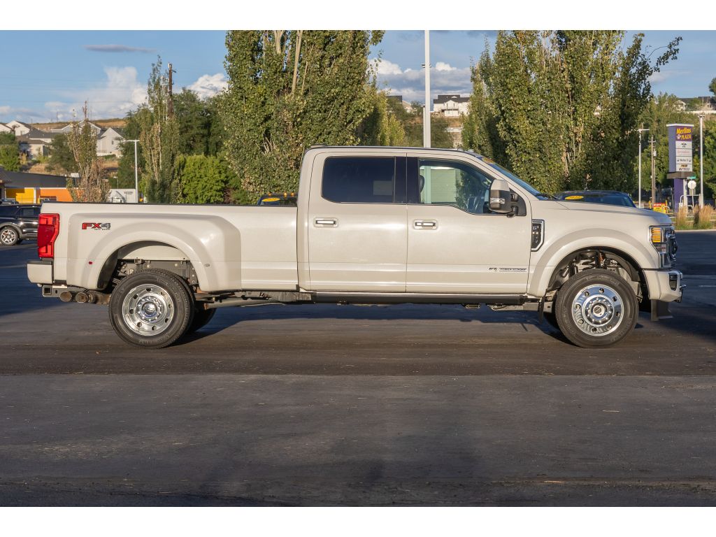 2020 Ford F-450 Limited photo 2
