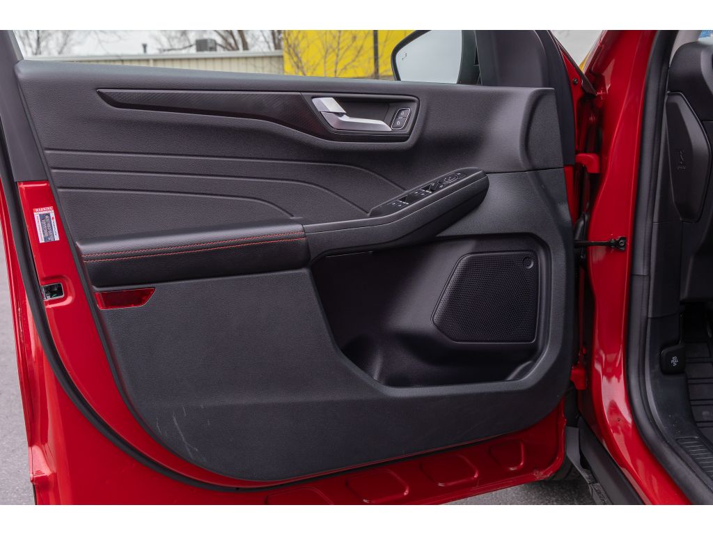 2022 Ford Escape SEL - Photo 18