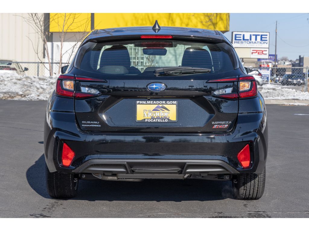 2025 Subaru Impreza RS photo 4