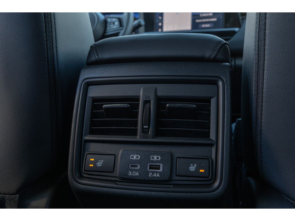 2026 Subaru Outback Limited - Photo 14