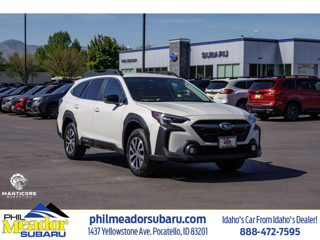 2025 Subaru Outback Premium's photo