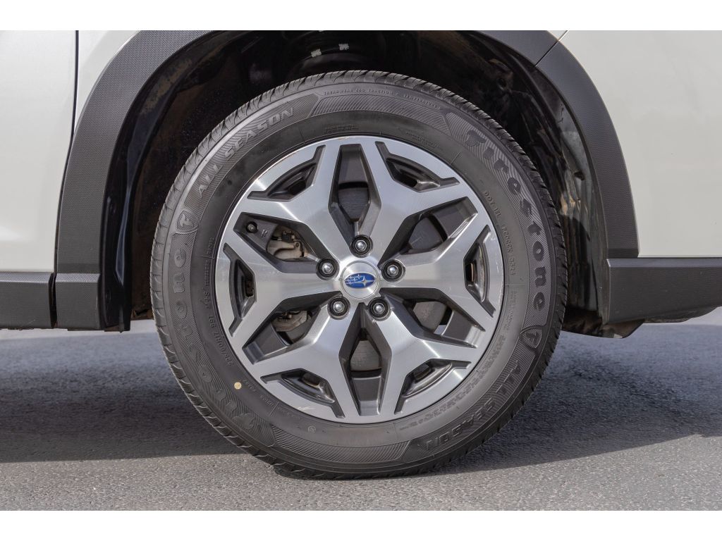 2021 Subaru Forester Premium - Photo 9
