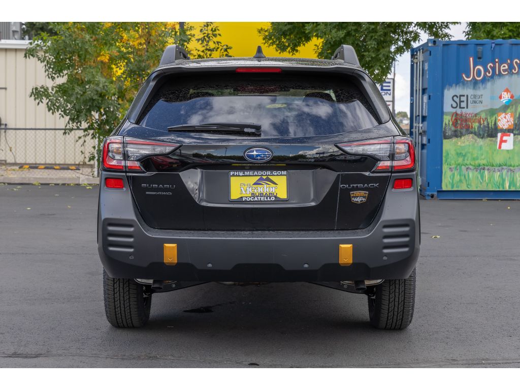2025 Subaru Outback Wilderness photo 2