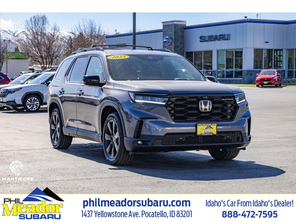 2025 Honda Pilot Black Edition AWD's photo