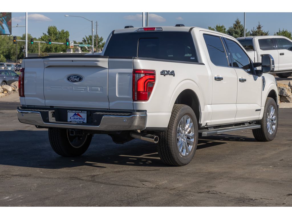 2025 Ford F-150 Lariat photo 3