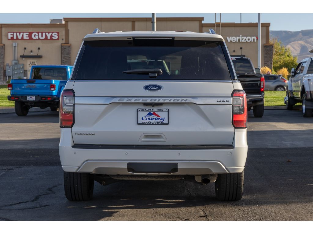 2020 Ford Expedition MAX Platinum photo 3