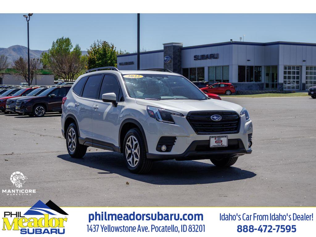 2022 Subaru Forester Premium's photo