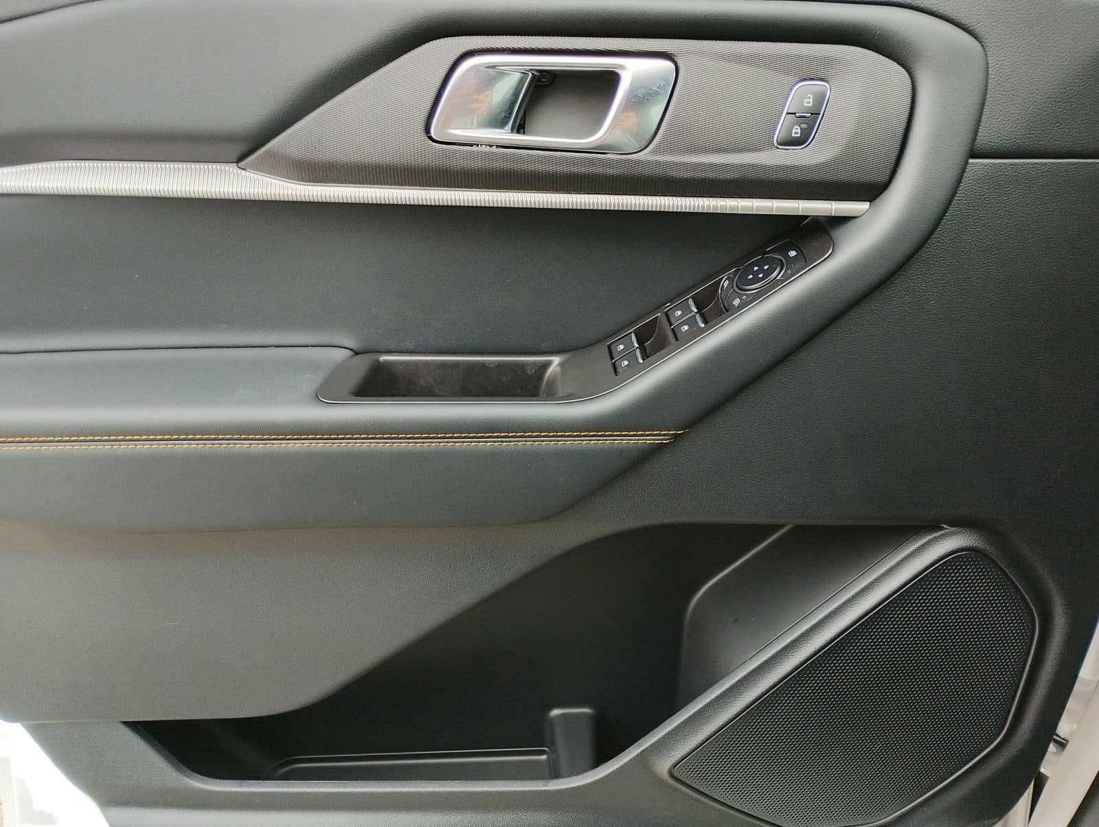 2026 Ford Explorer Tremor - Photo 12
