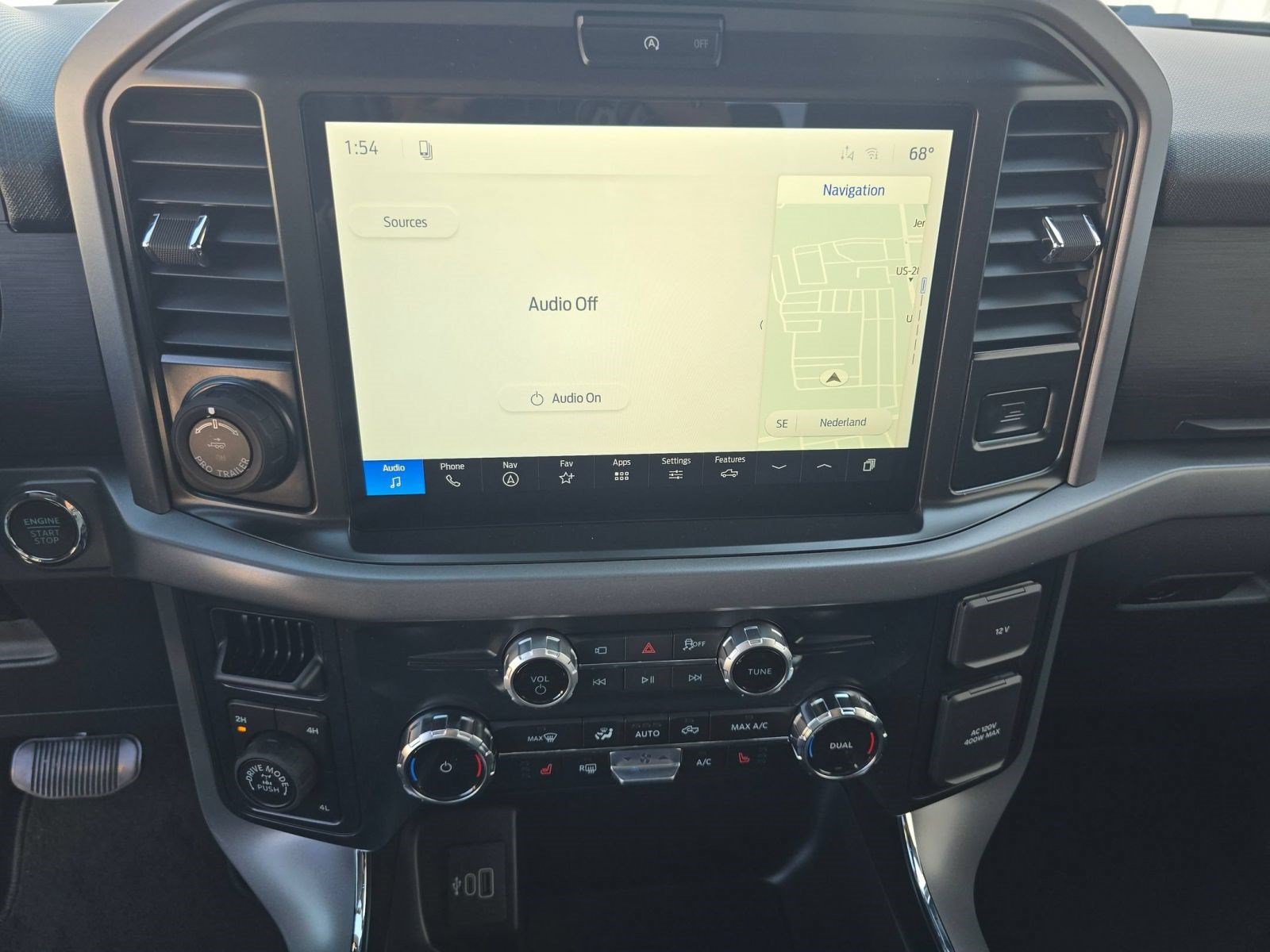 2026 Ford F-150 XLT - Photo 25