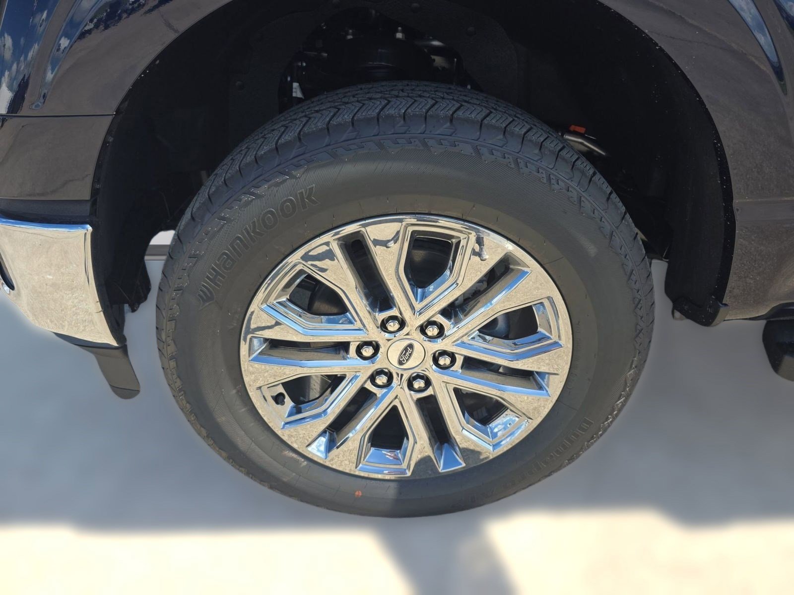 2025 Ford F-150 Lariat - Photo 9