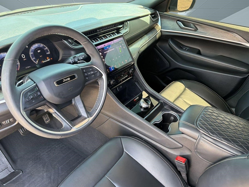 Used 2025 Jeep Grand Cherokee L Limited SUV