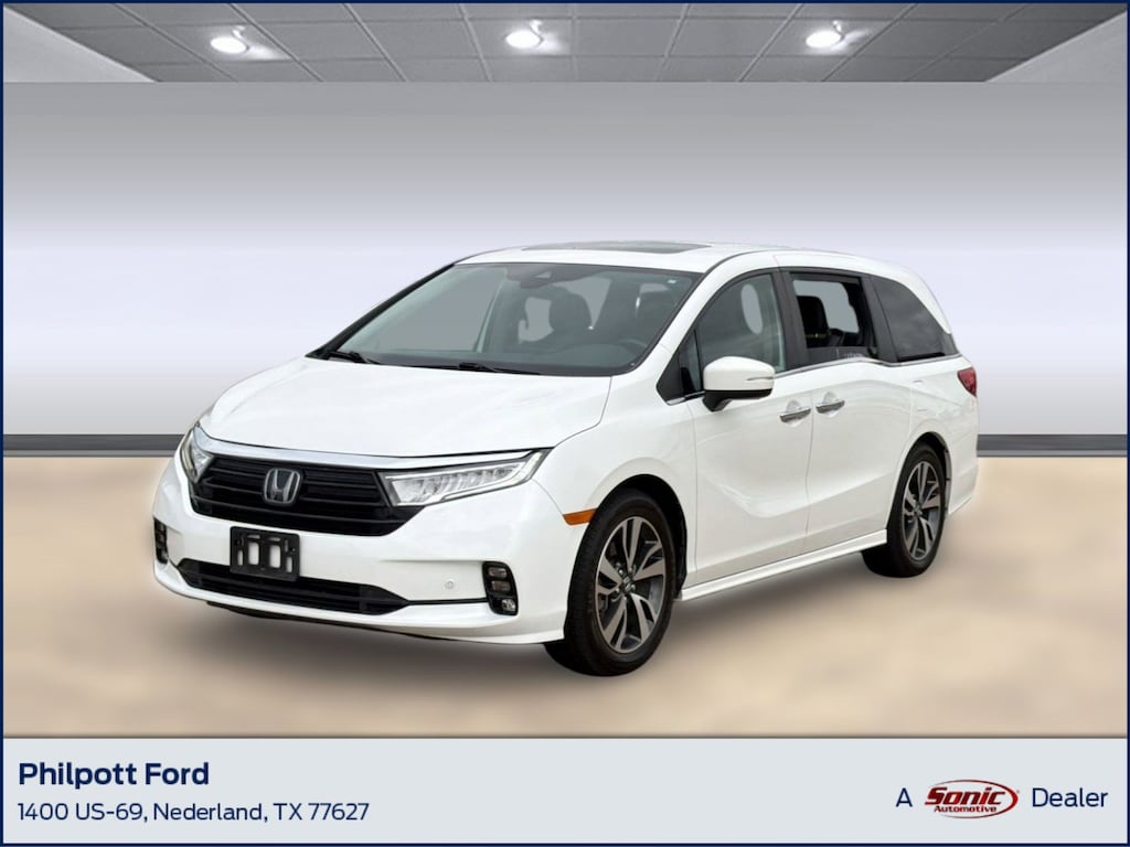 Used 2022 Honda Odyssey Touring Van