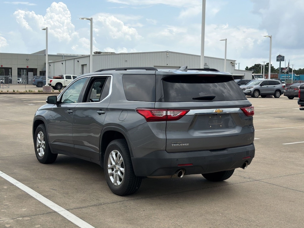 Used 2020 Chevrolet Traverse LT Cloth SUV