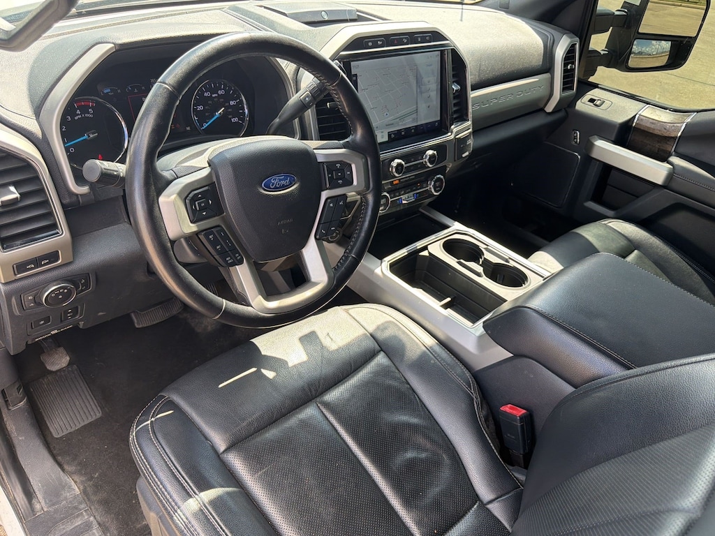 Used 2022 Ford F-350 LARIAT Truck Crew Cab