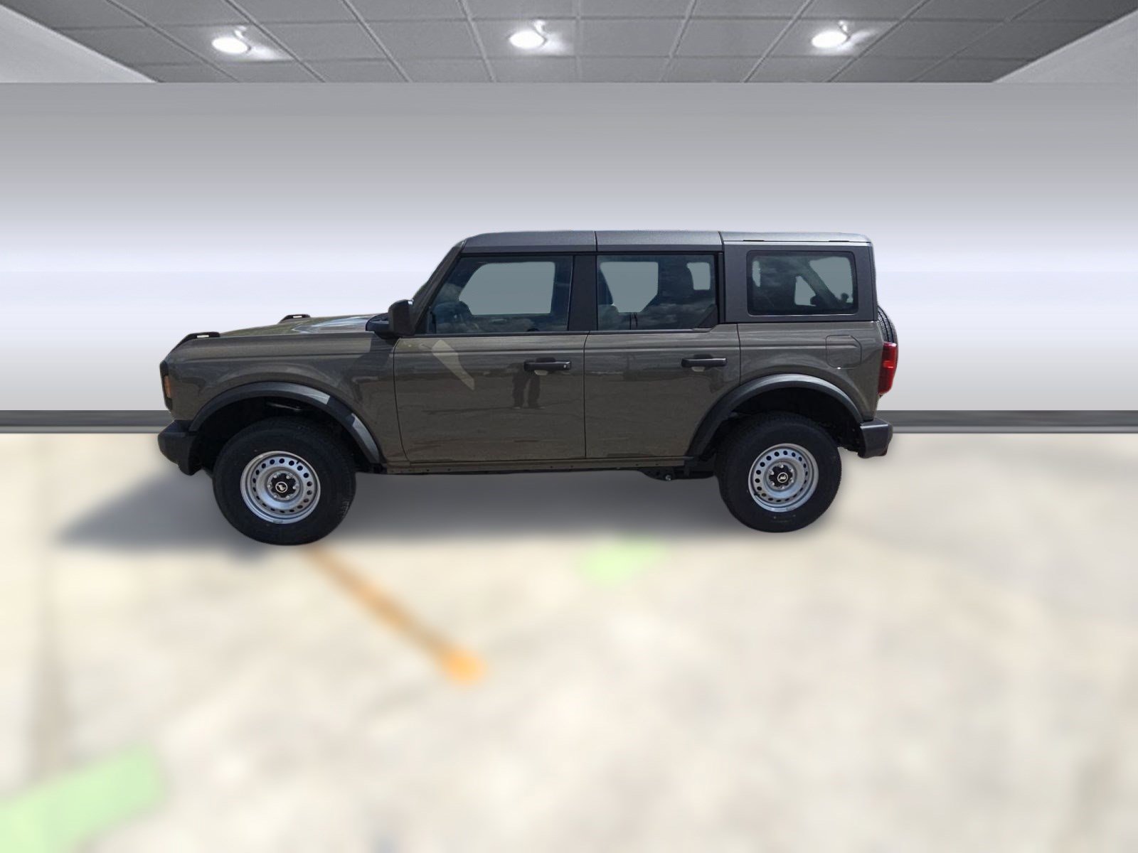 2025 Ford Bronco Base photo 2