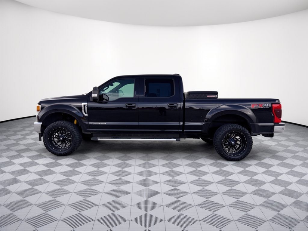 Used 2020 Ford F-250 LARIAT Truck Crew Cab