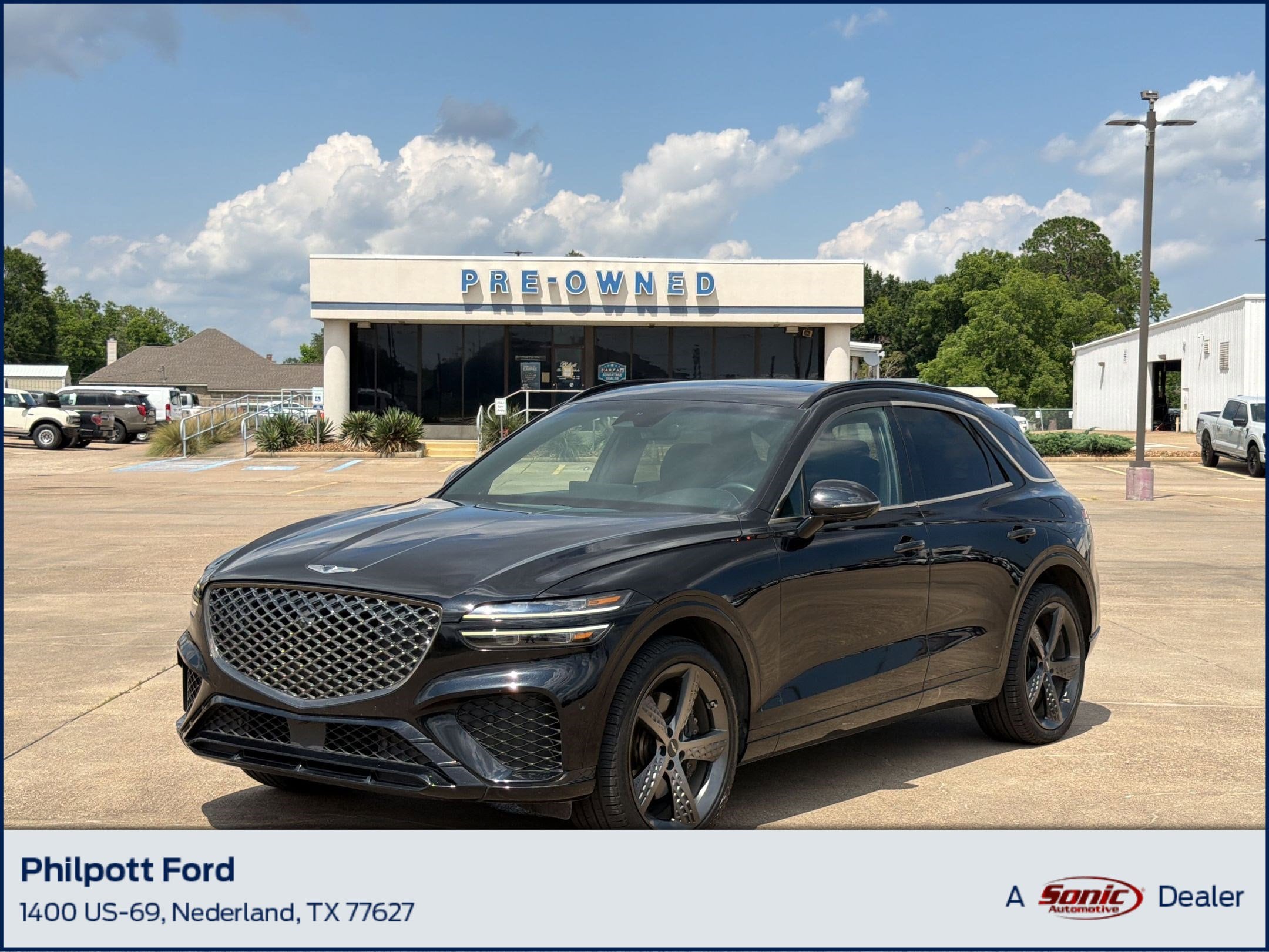 2023 Genesis GV70 2.5T Standard AWD's photo