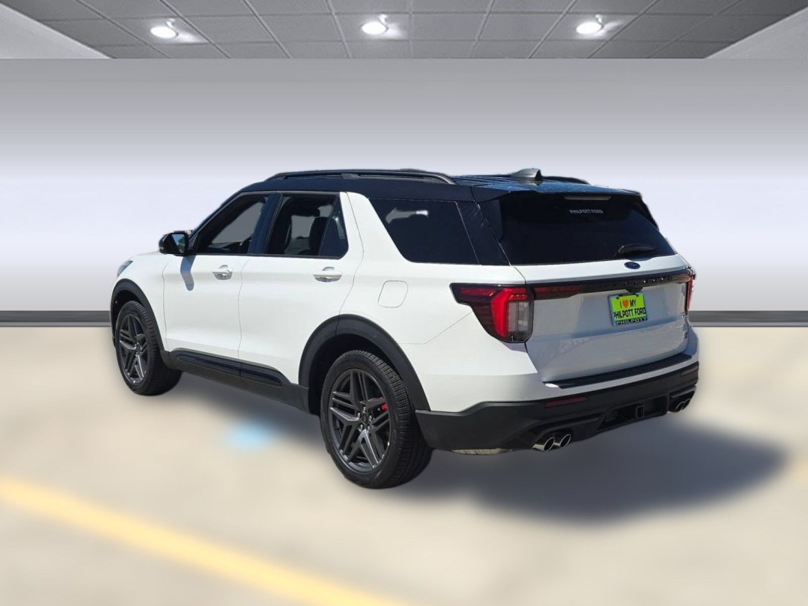 2026 Ford Explorer ST - Photo 3