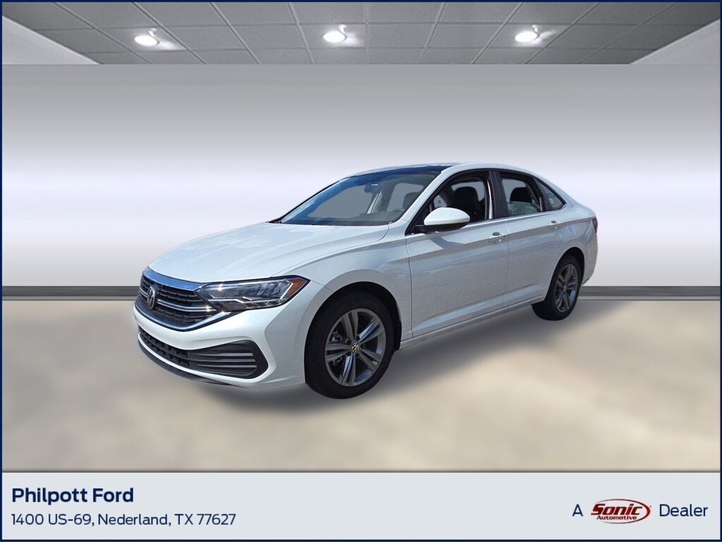 Used 2024 Volkswagen Jetta SE Sedan