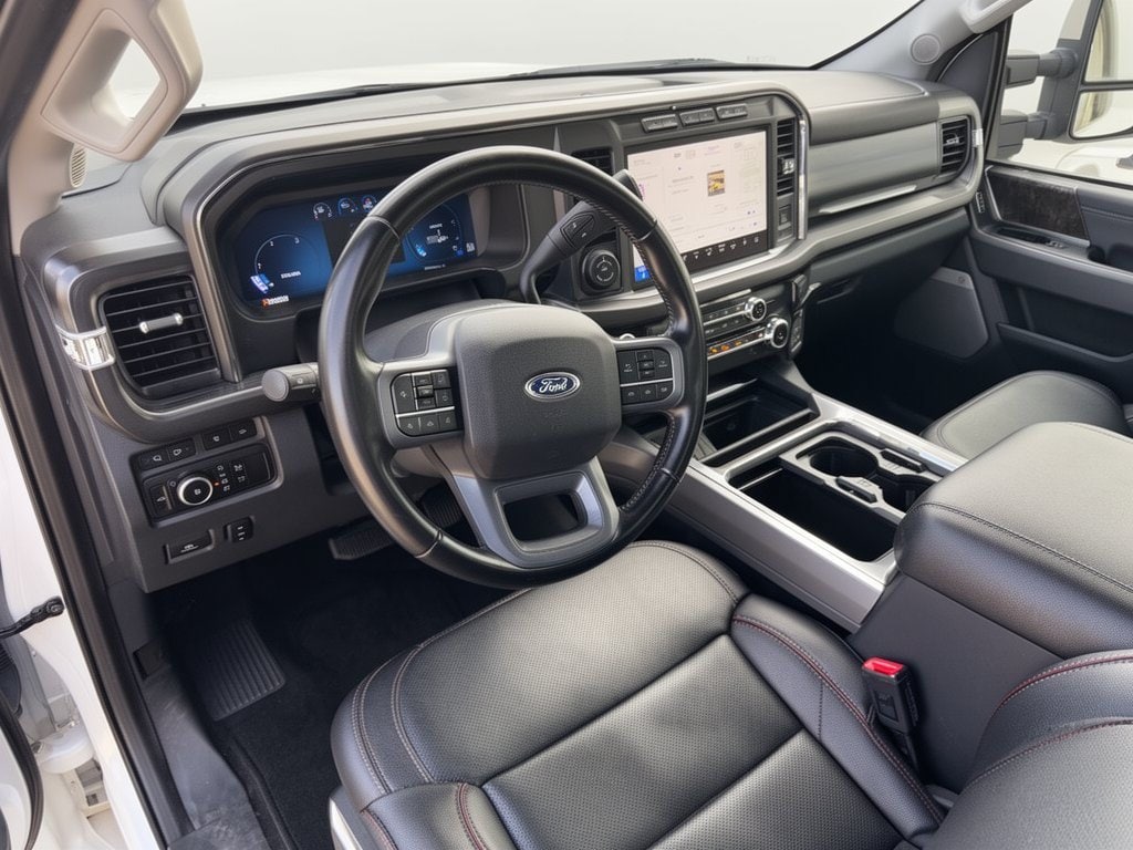 Used 2023 Ford F-250 LARIAT Truck Crew Cab