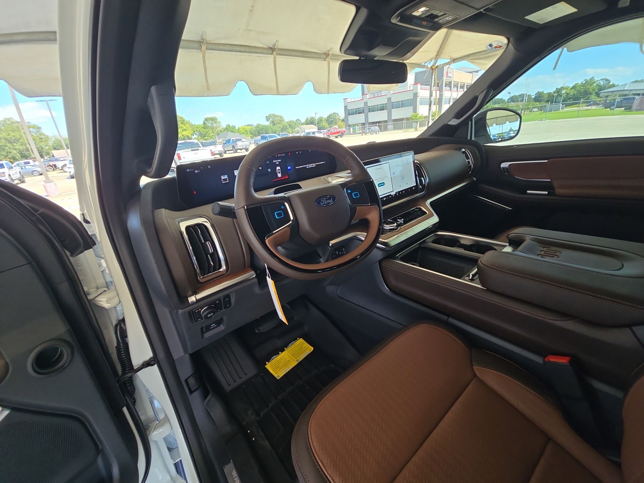 2025 Ford Expedition King Ranch photo 4