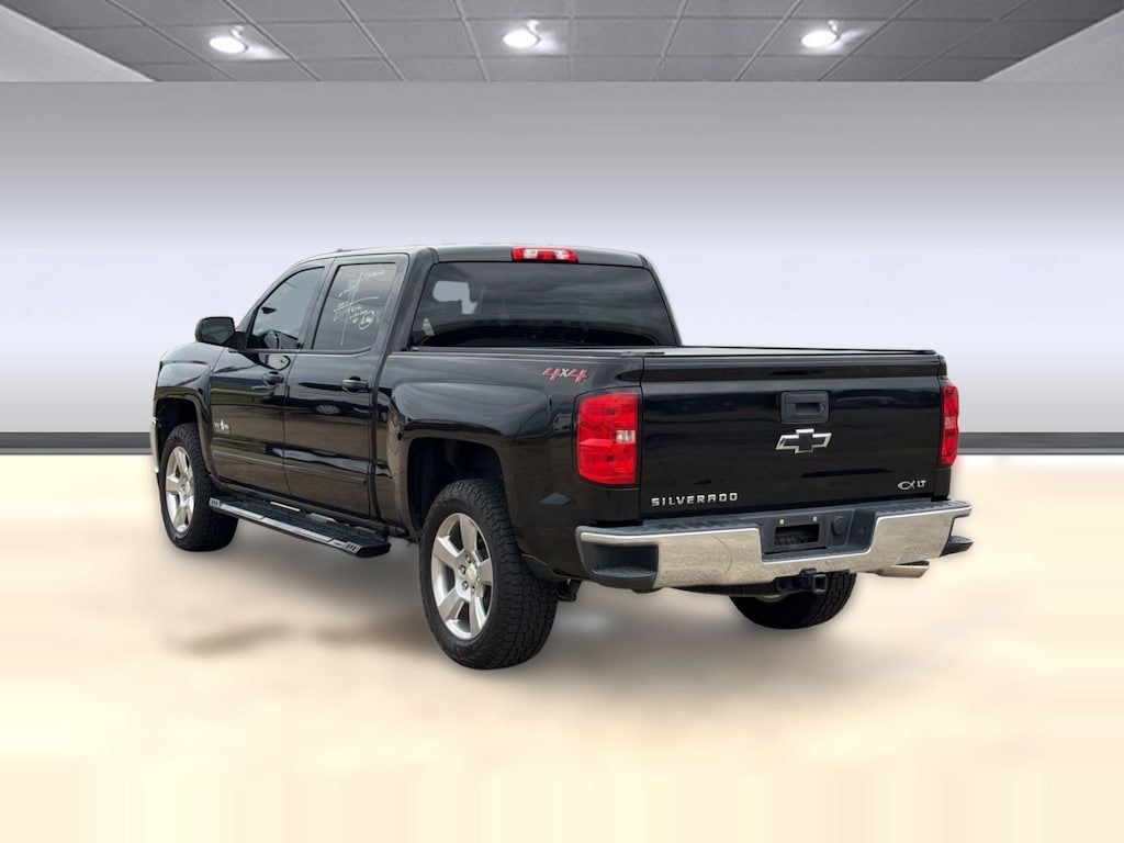 Used 2018 Chevrolet Silverado 1500 LT Truck Crew Cab