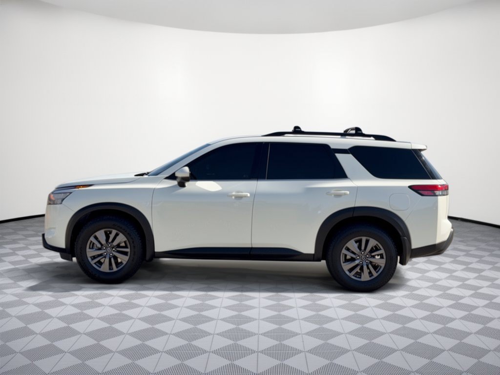 Used 2024 Nissan Pathfinder SV SUV