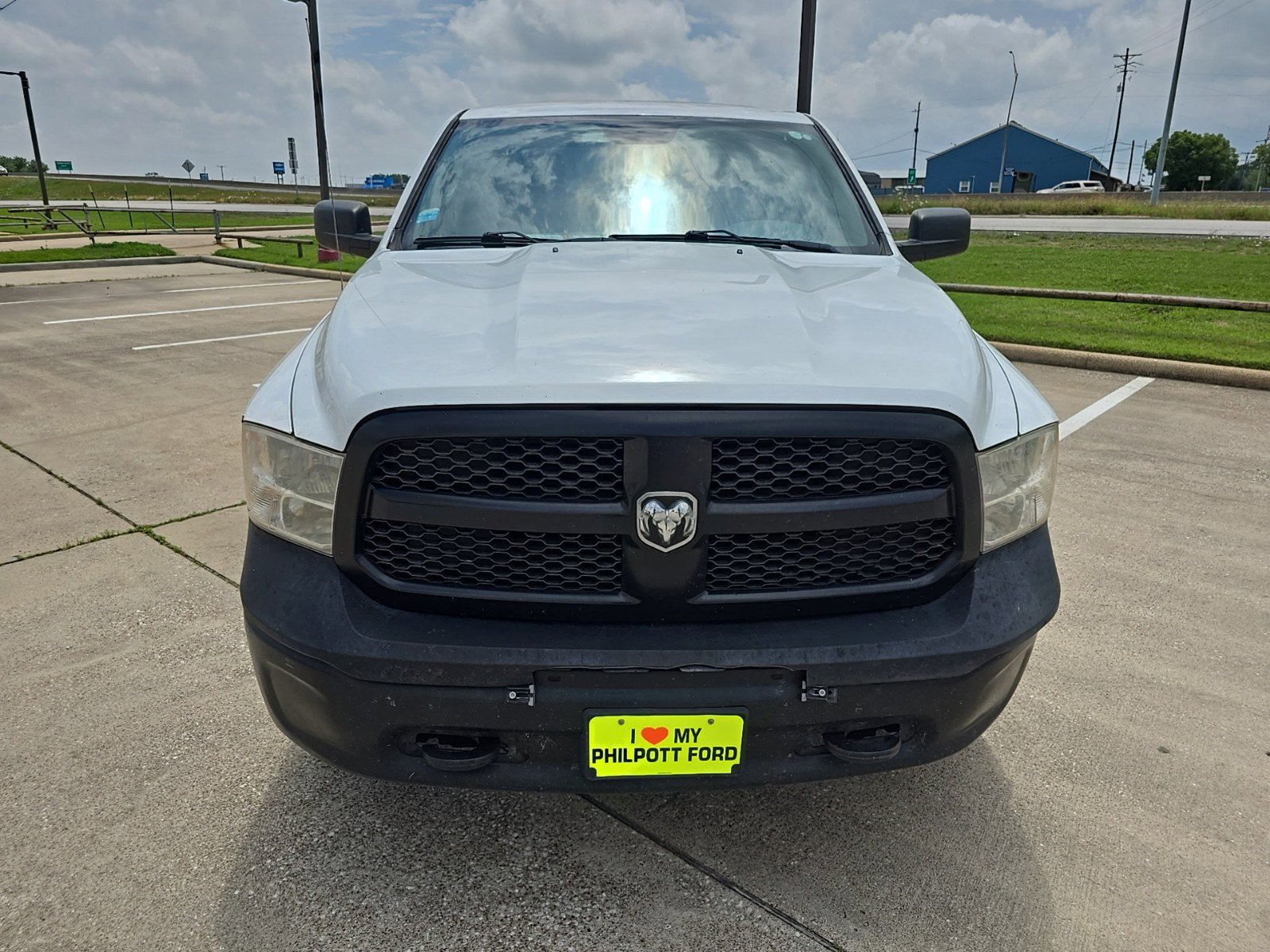 Used 2018 RAM Ram 1500 Pickup Tradesman with VIN 1C6RR7FG6JS331768 for sale in Nederland, TX