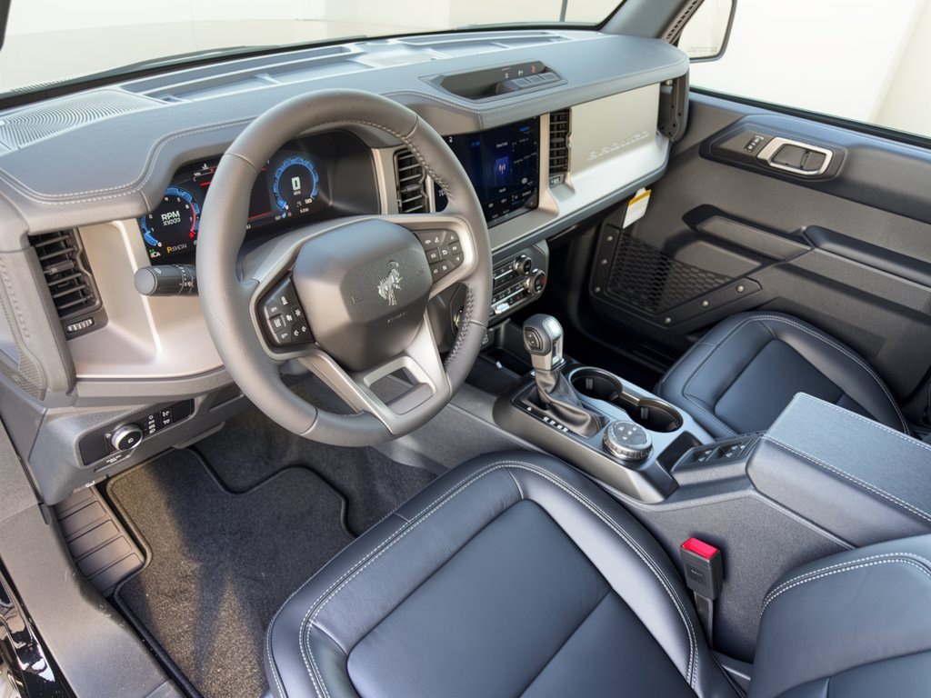New 2026 Ford Bronco Outer Banks SUV