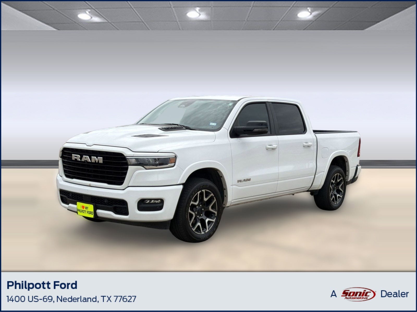 2025 RAM 1500 Laramie 4x4 Crew Cab 5'7's photo