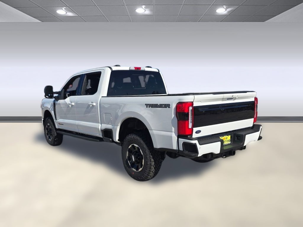 New 2026 Ford F-250 Platinum Truck Crew Cab