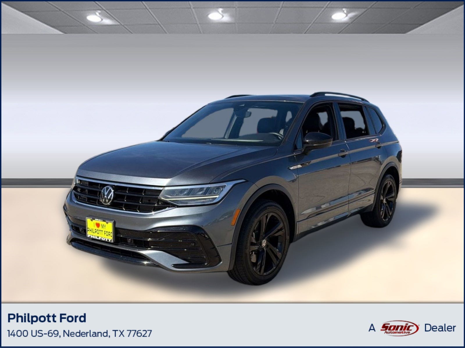 2023 Volkswagen Tiguan SE R-LINE BLACK