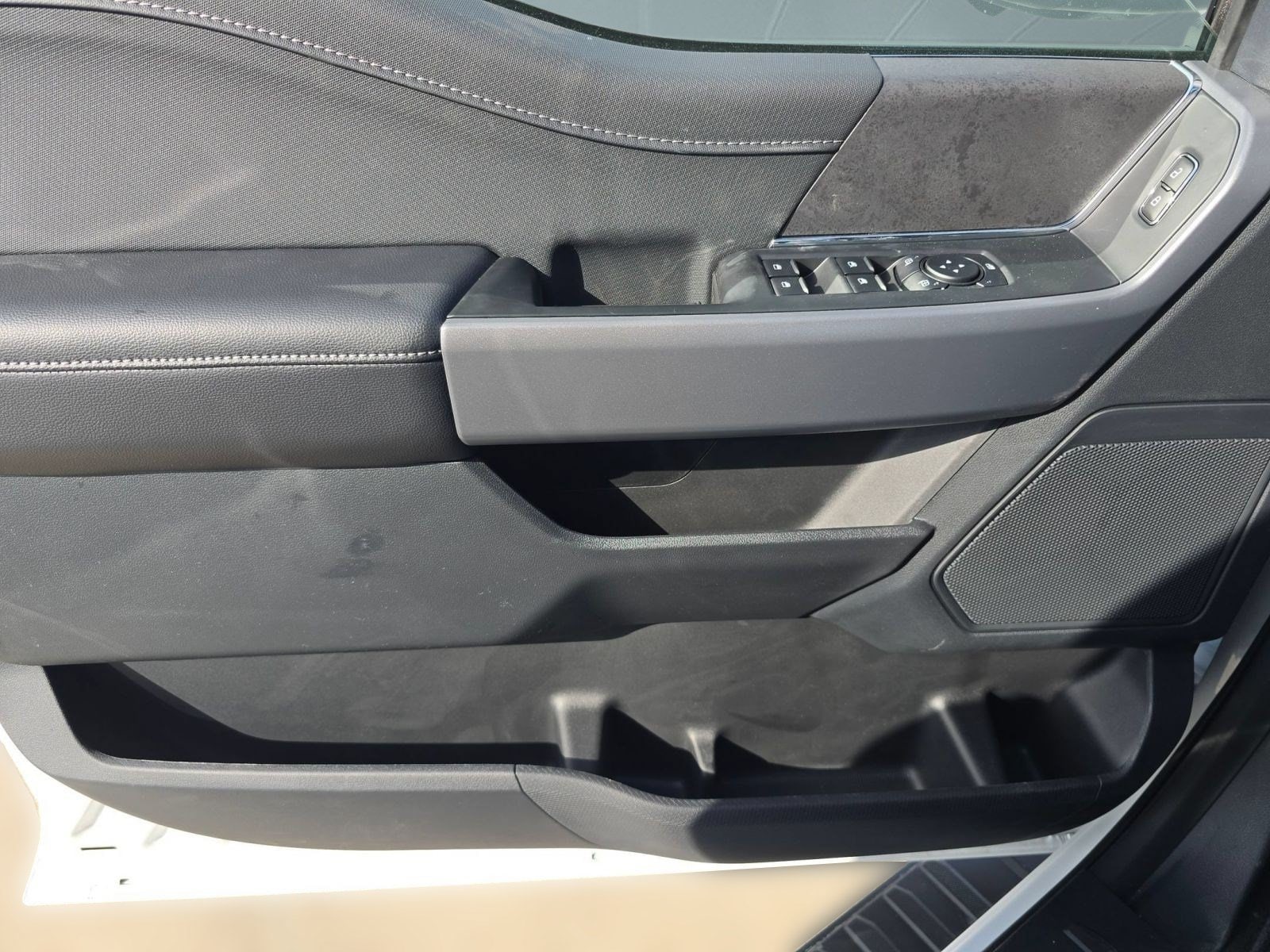 2026 Ford F-150 XLT - Photo 22