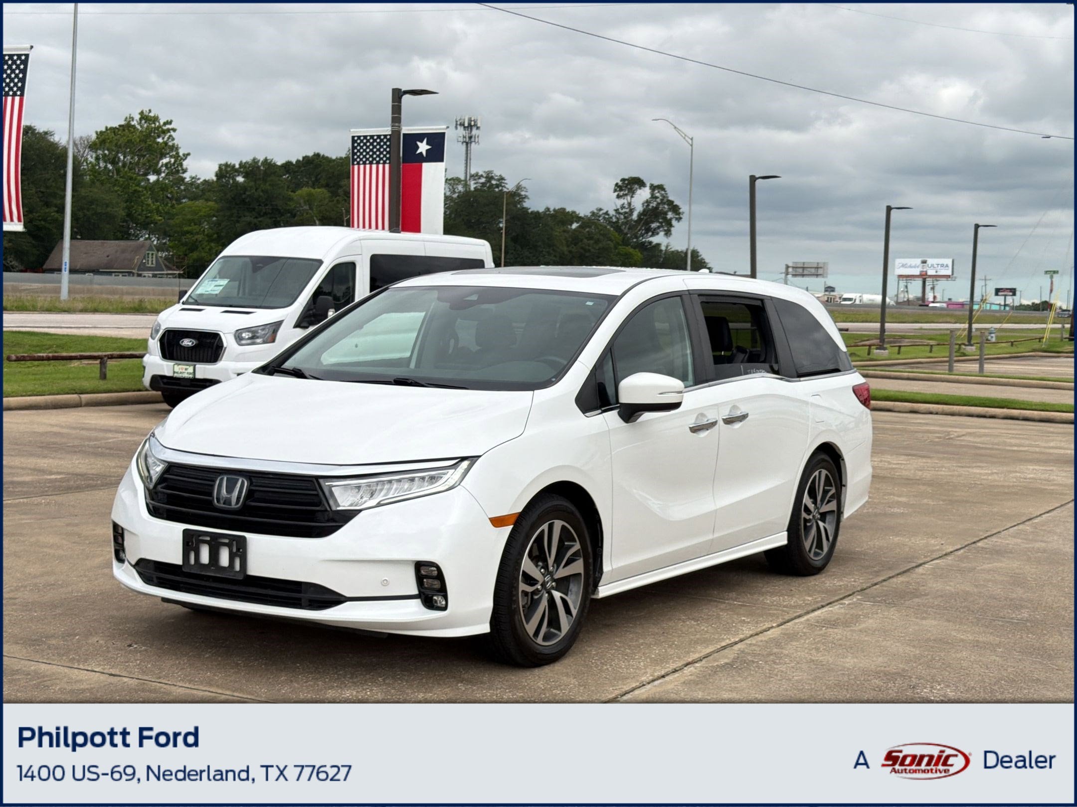 2022 Honda Odyssey Touring's photo