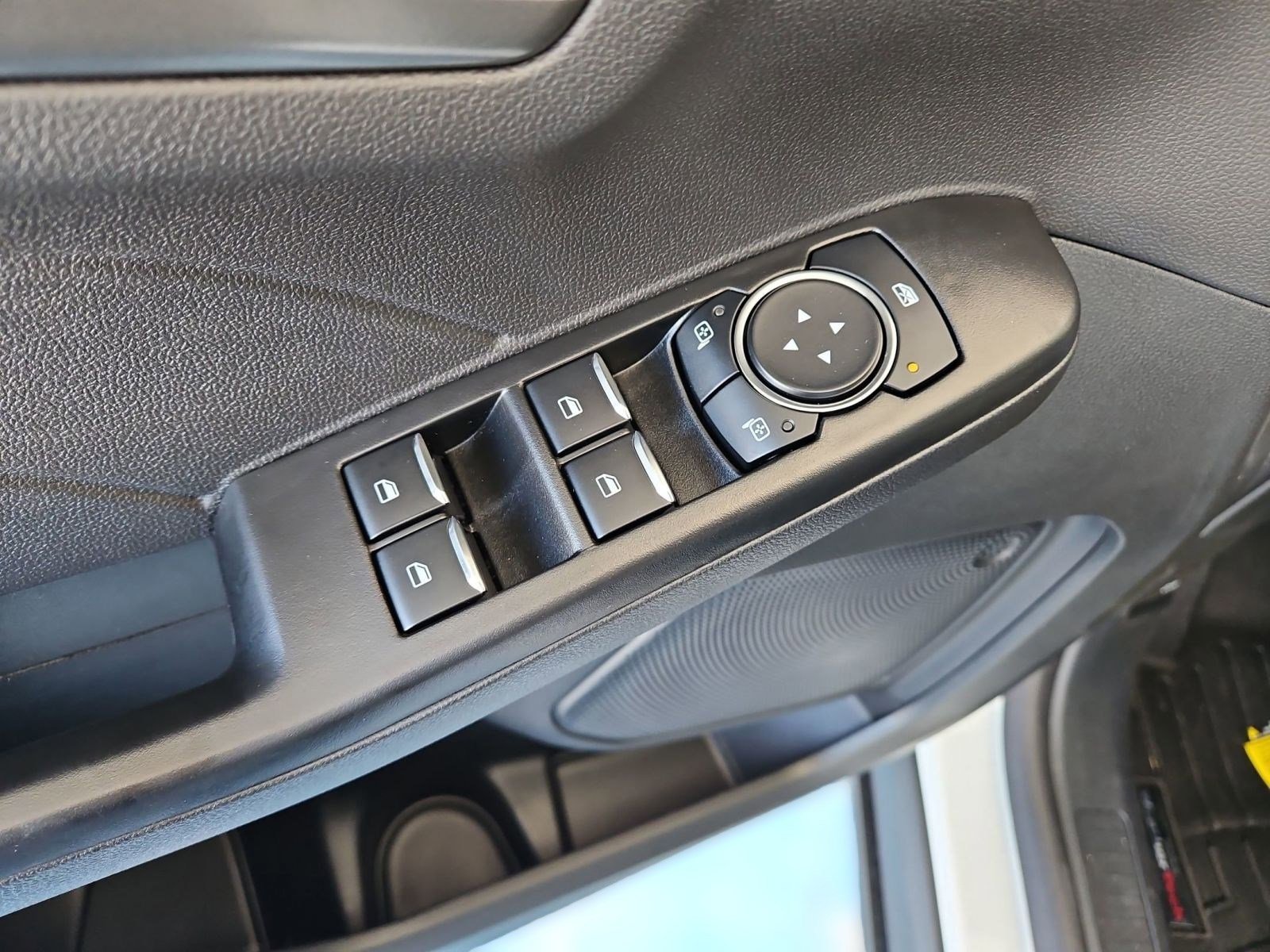 2026 Ford Escape Plug-in hybrid PHEV - Photo 13