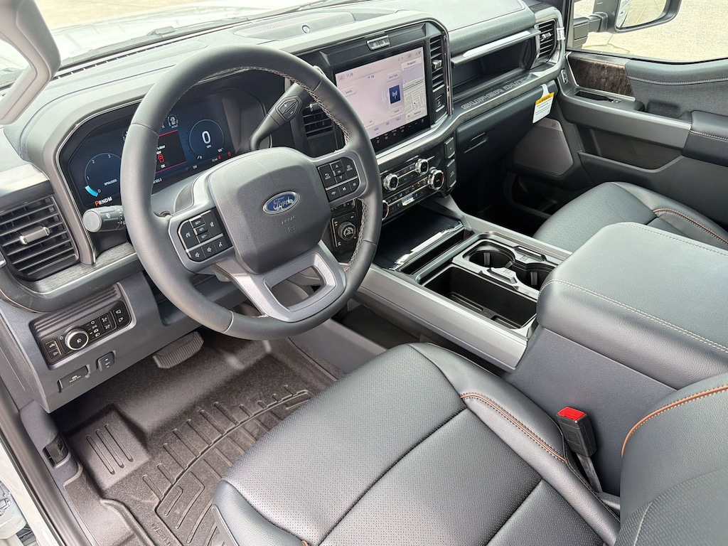 New 2026 Ford F-250 LARIAT Truck Crew Cab