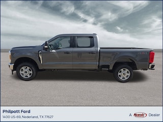 2025 Ford F-250 XLT Truck Crew Cab