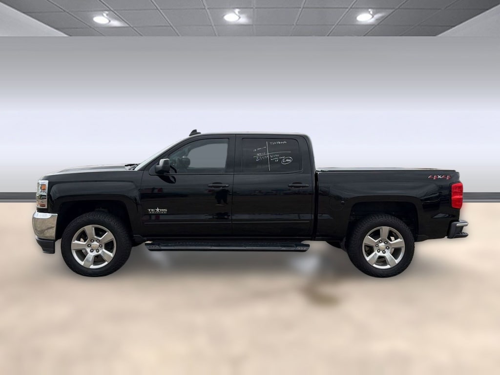 Used 2018 Chevrolet Silverado 1500 LT Truck Crew Cab
