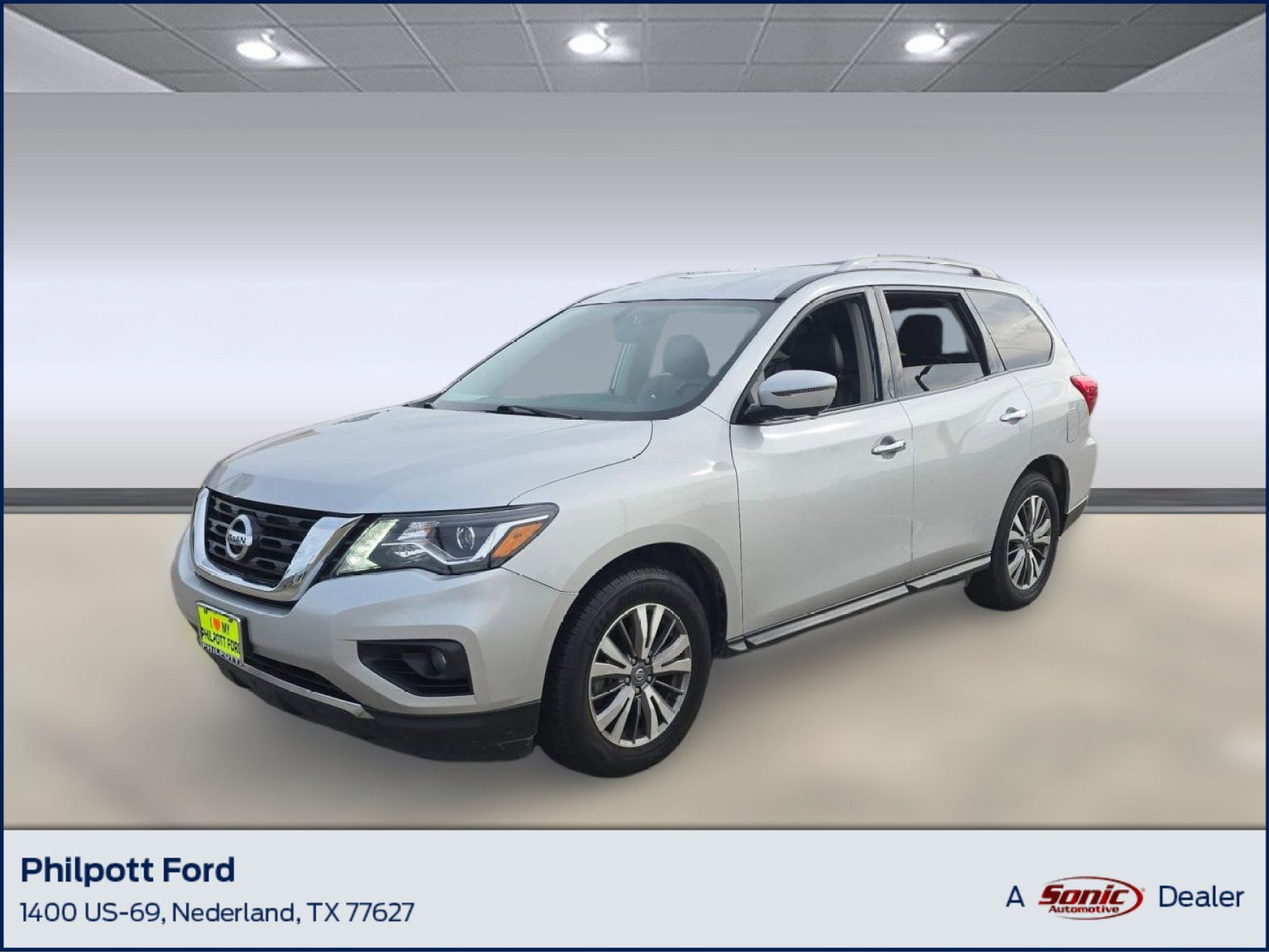 2019 Nissan Pathfinder SL