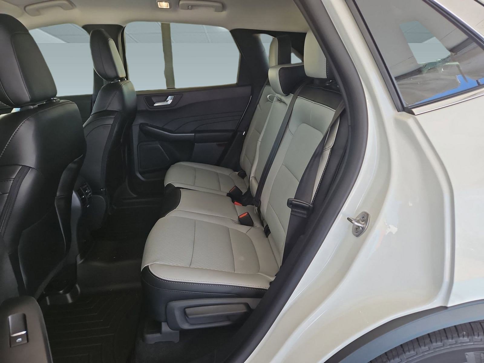 2026 Ford Escape Plug-in hybrid PHEV - Photo 15