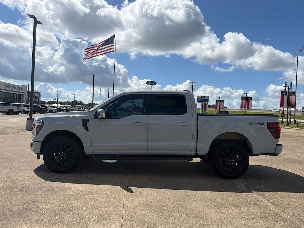 Used 2024 Ford F-150 LARIAT Truck SuperCrew Cab