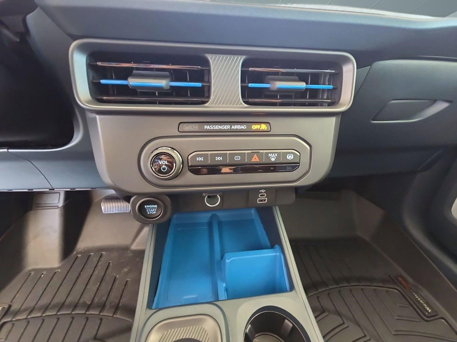 2025 Ford Maverick XLT - Photo 25